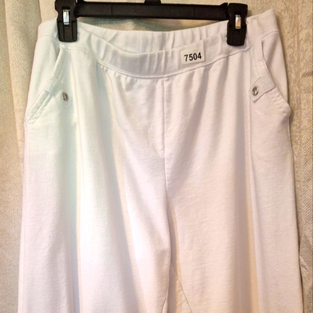 XL Capris. #7504